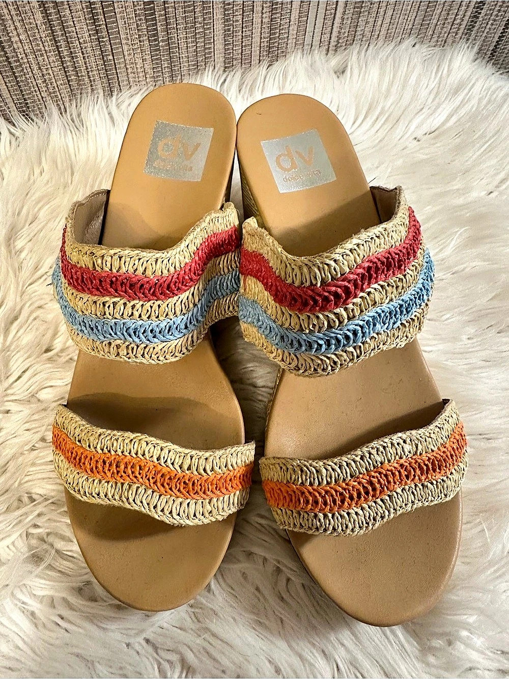 DV Dolce Vita Wedge Sandals 7.5 Raffia Multicolor Boho NWOT